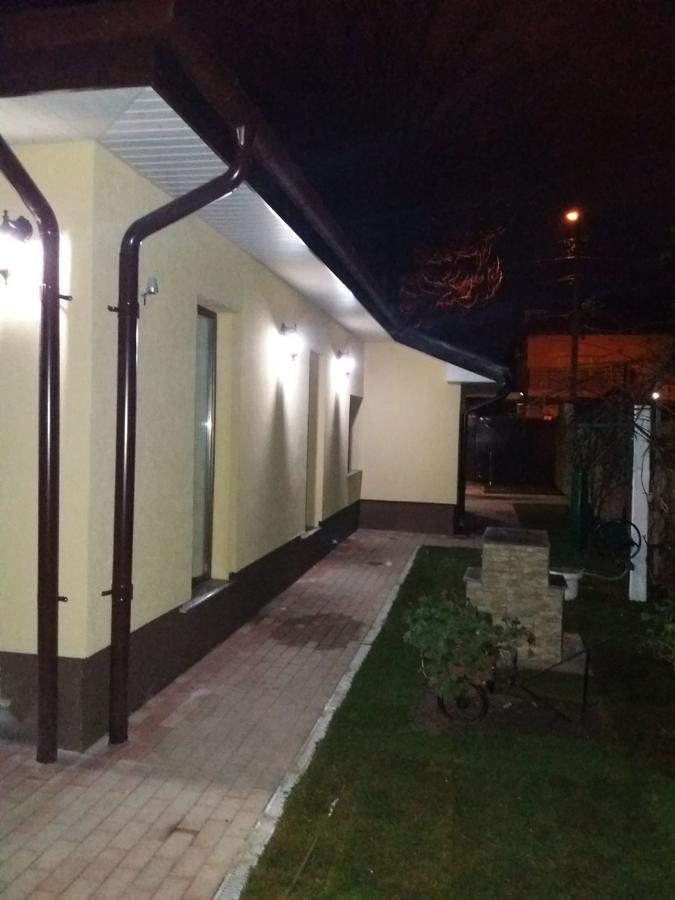 Casuta Bunicilor Villa Bucarest Esterno foto