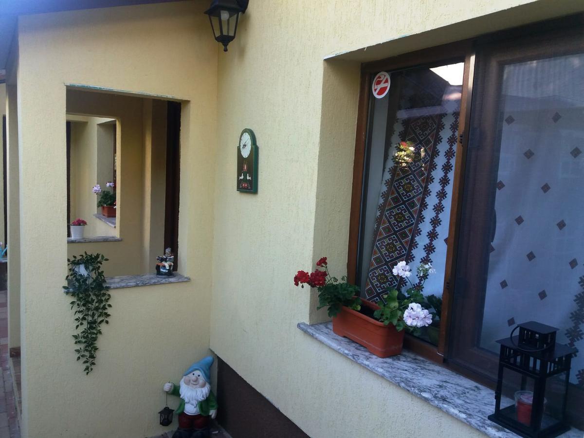 Casuta Bunicilor Villa Bucarest Esterno foto